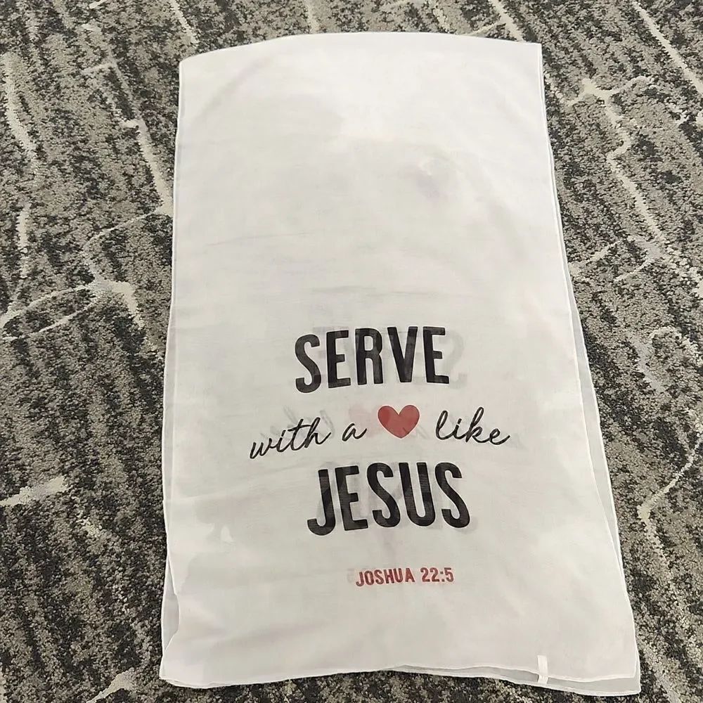 Serve With A Heart Like Jesus Joshua 22:5 Scarf